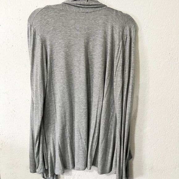 Charming Charlie Gray Waterfall Cardigan Size Medium - Picture 3 of 5